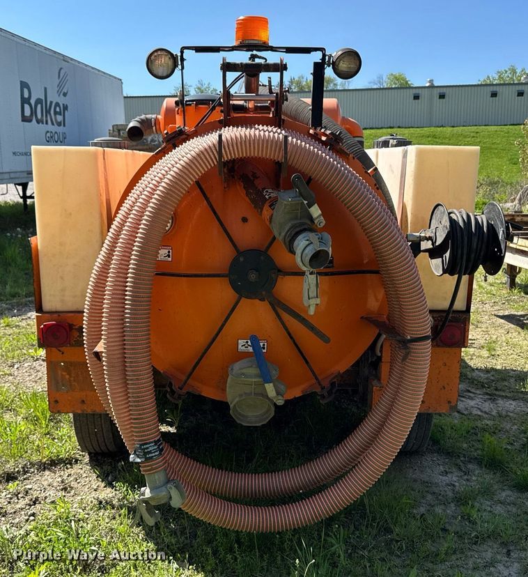 image for item DV2593 2013 Ring-O-Matic 550 vacuum excavator