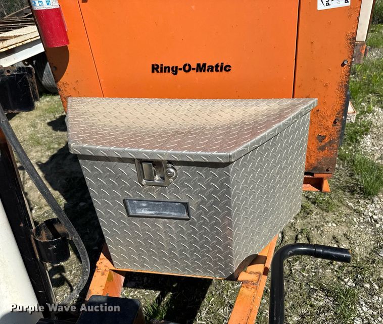 image for item DV2593 2013 Ring-O-Matic 550 vacuum excavator