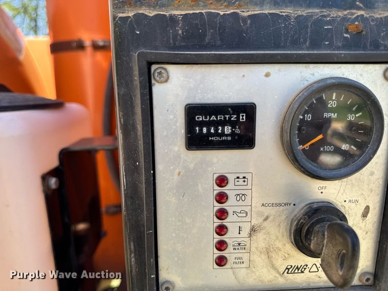 image for item DV2593 2013 Ring-O-Matic 550 vacuum excavator