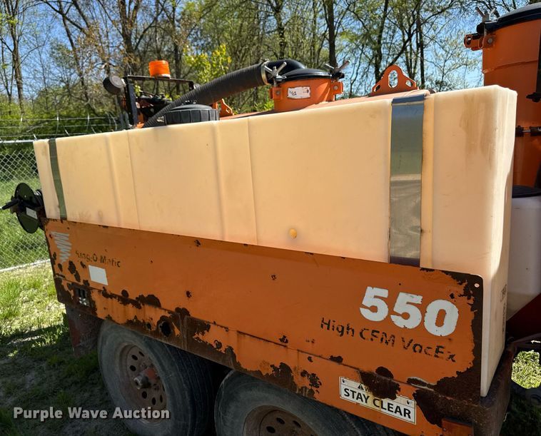 image for item DV2593 2013 Ring-O-Matic 550 vacuum excavator