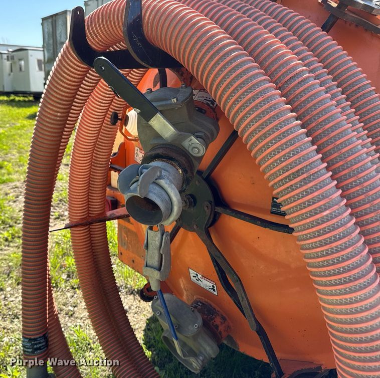 image for item DV2593 2013 Ring-O-Matic 550 vacuum excavator