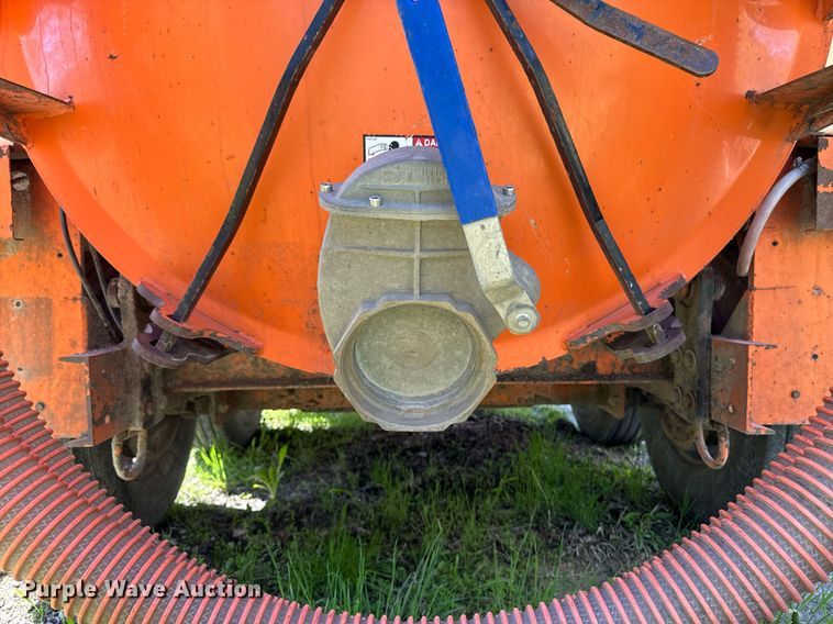 image for item DV2593 2013 Ring-O-Matic 550 vacuum excavator