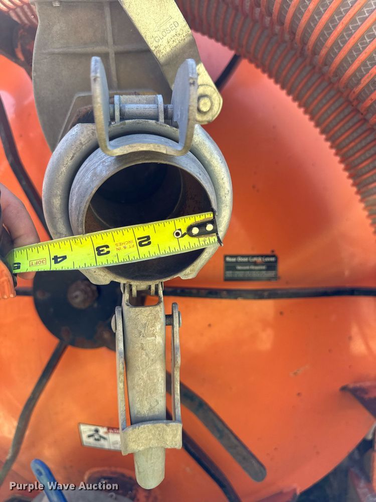 image for item DV2593 2013 Ring-O-Matic 550 vacuum excavator