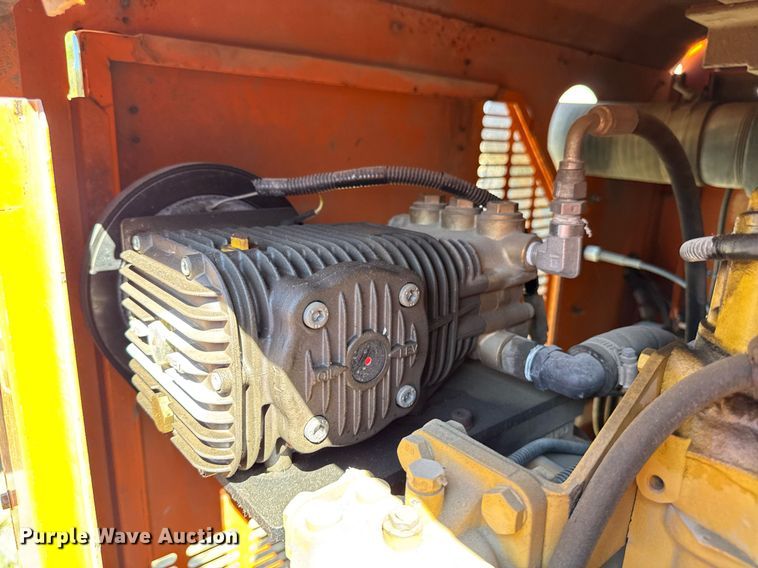 image for item DV2593 2013 Ring-O-Matic 550 vacuum excavator