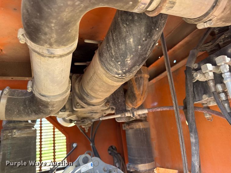 image for item DV2593 2013 Ring-O-Matic 550 vacuum excavator