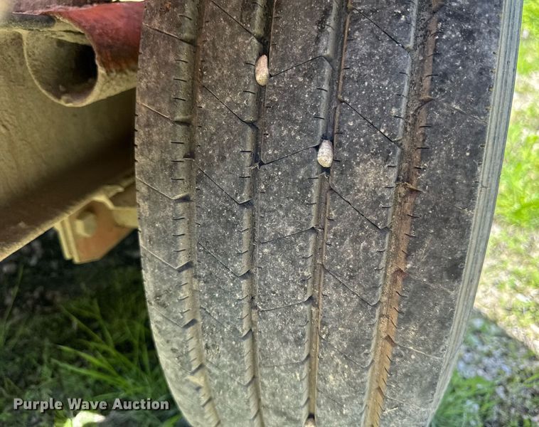 image for item DV2593 2013 Ring-O-Matic 550 vacuum excavator