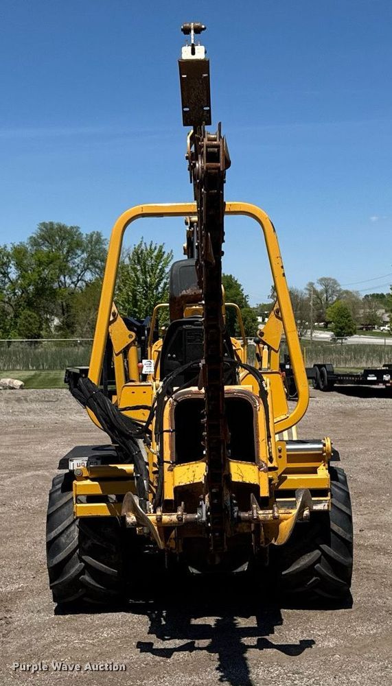 image for item DV2594 2007 Vermeer RT650 trencher