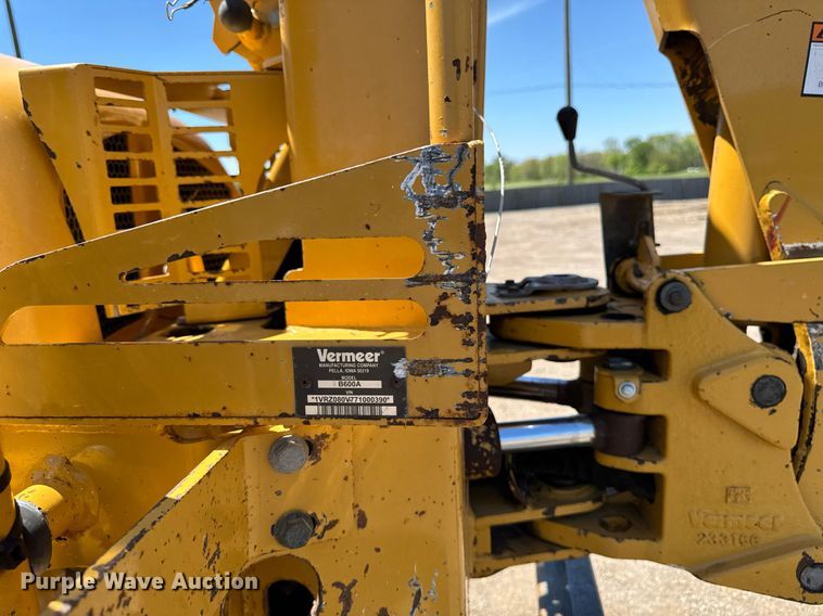 image for item DV2594 2007 Vermeer RT650 trencher