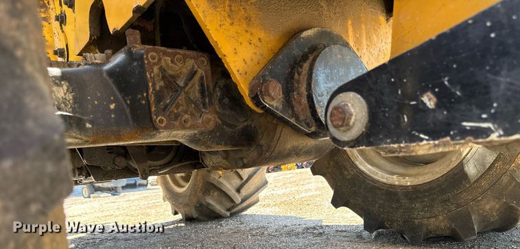 image for item DV2594 2007 Vermeer RT650 trencher