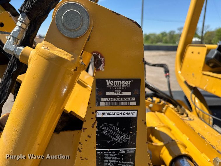 image for item DV2594 2007 Vermeer RT650 trencher