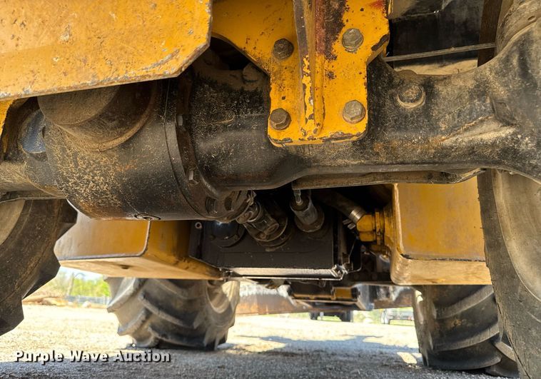 image for item DV2594 2007 Vermeer RT650 trencher