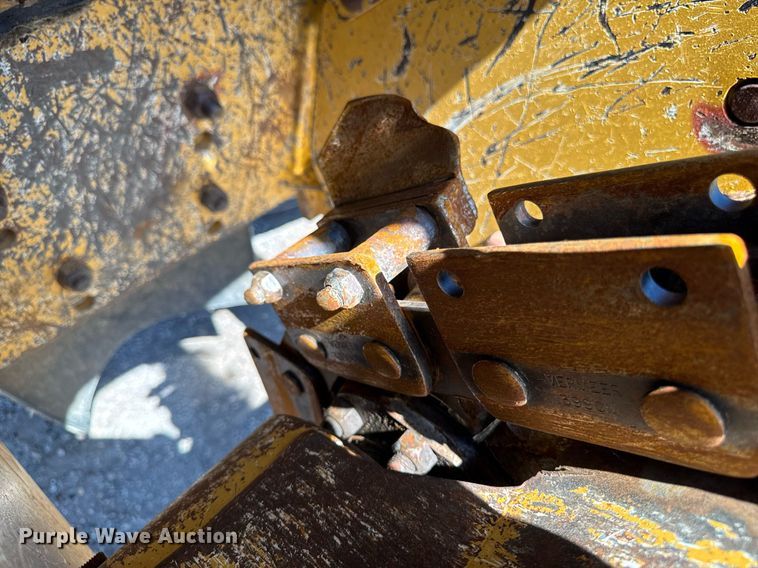 image for item DV2594 2007 Vermeer RT650 trencher