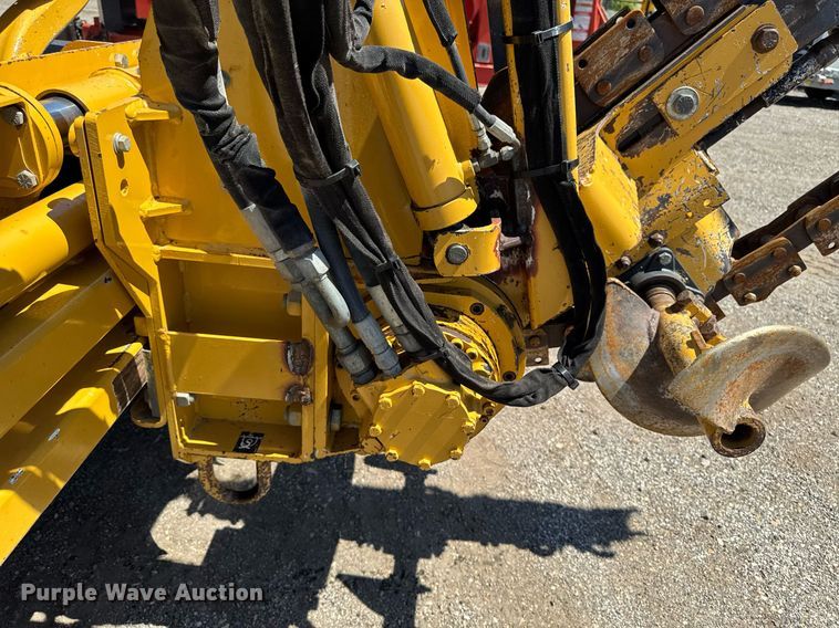image for item DV2594 2007 Vermeer RT650 trencher