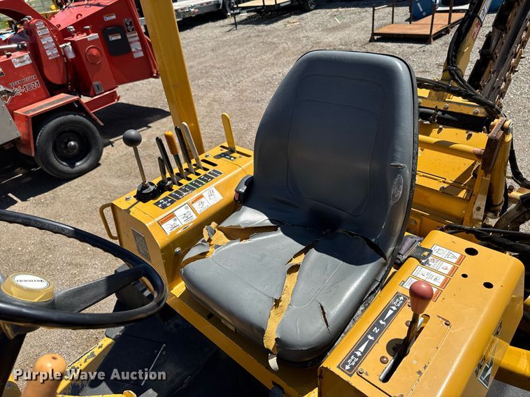 image for item DV2594 2007 Vermeer RT650 trencher