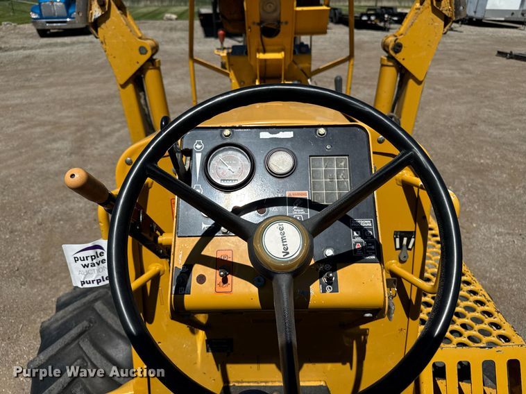 image for item DV2594 2007 Vermeer RT650 trencher
