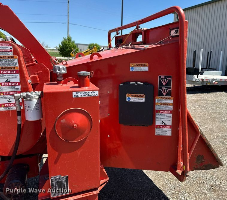 image for item DV2595 2021 Morbark LLC Eeger Beaver 1821 wood chipper