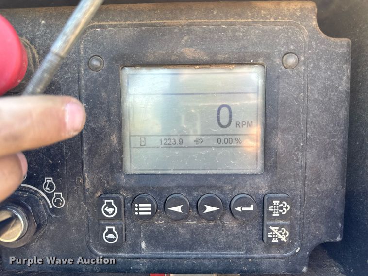 image for item DV2595 2021 Morbark LLC Eeger Beaver 1821 wood chipper