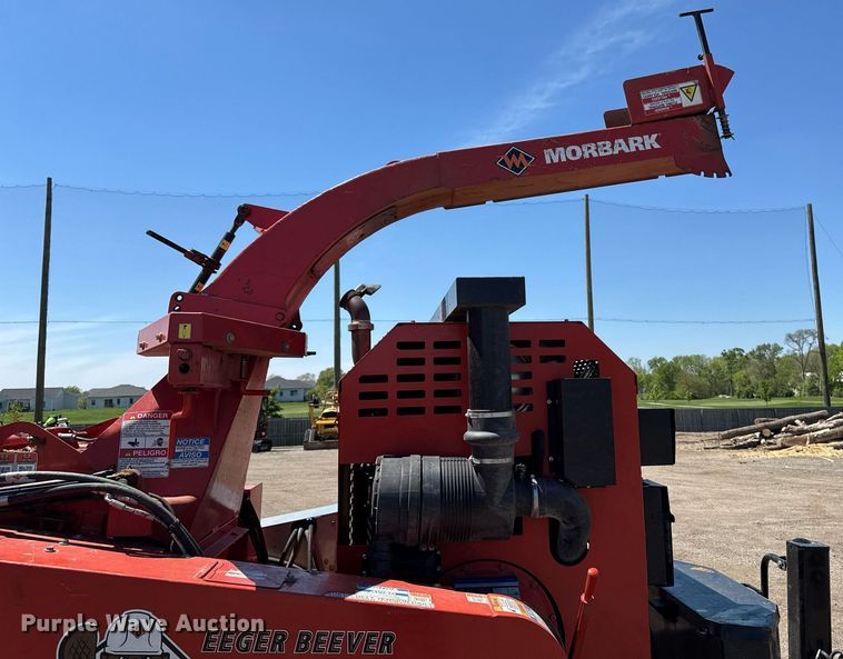 image for item DV2595 2021 Morbark LLC Eeger Beaver 1821 wood chipper