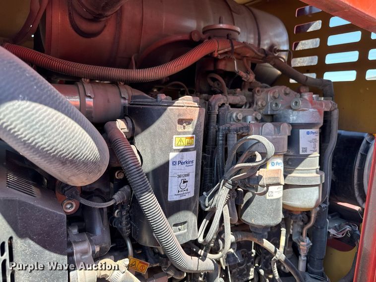 image for item DV2595 2021 Morbark LLC Eeger Beaver 1821 wood chipper