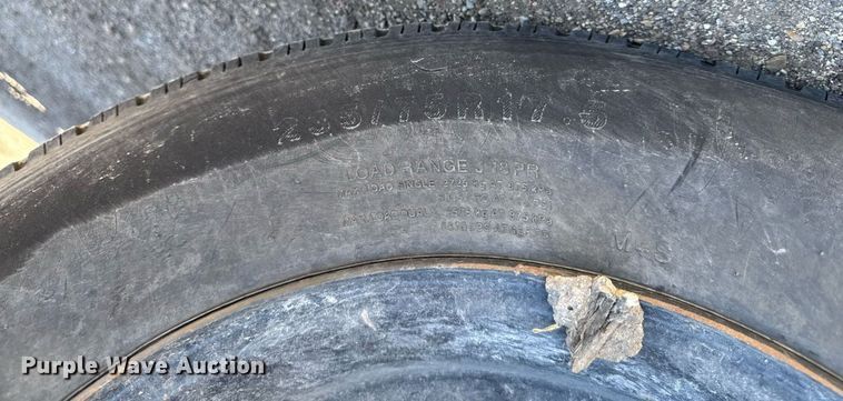 image for item DV2595 2021 Morbark LLC Eeger Beaver 1821 wood chipper