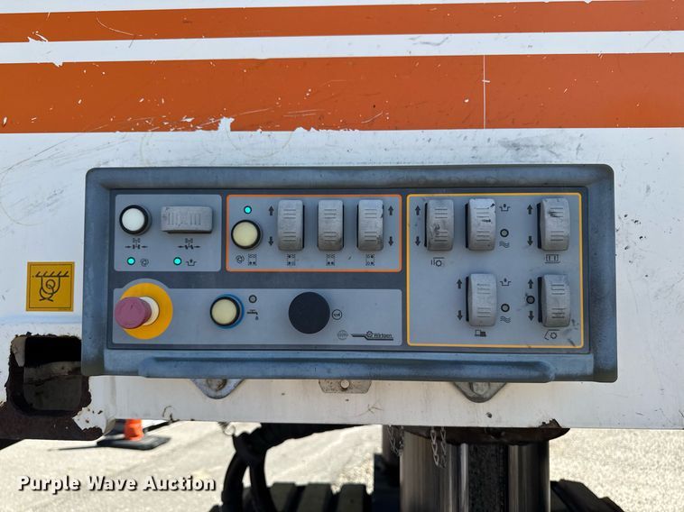 image for item DV2596 2011 Wirtgen W250 milling machine