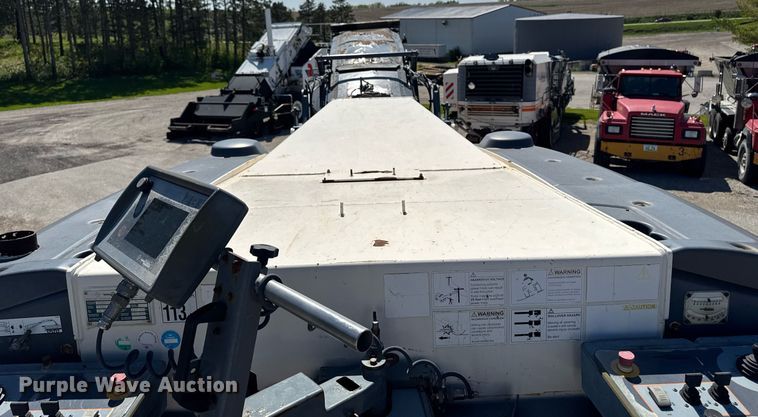 image for item DV2596 2011 Wirtgen W250 milling machine