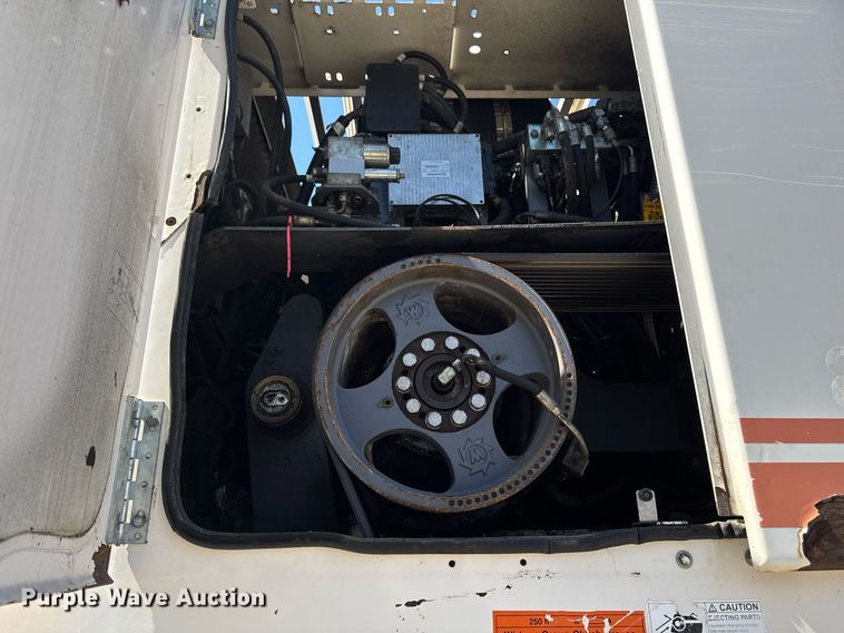 image for item DV2596 2011 Wirtgen W250 milling machine