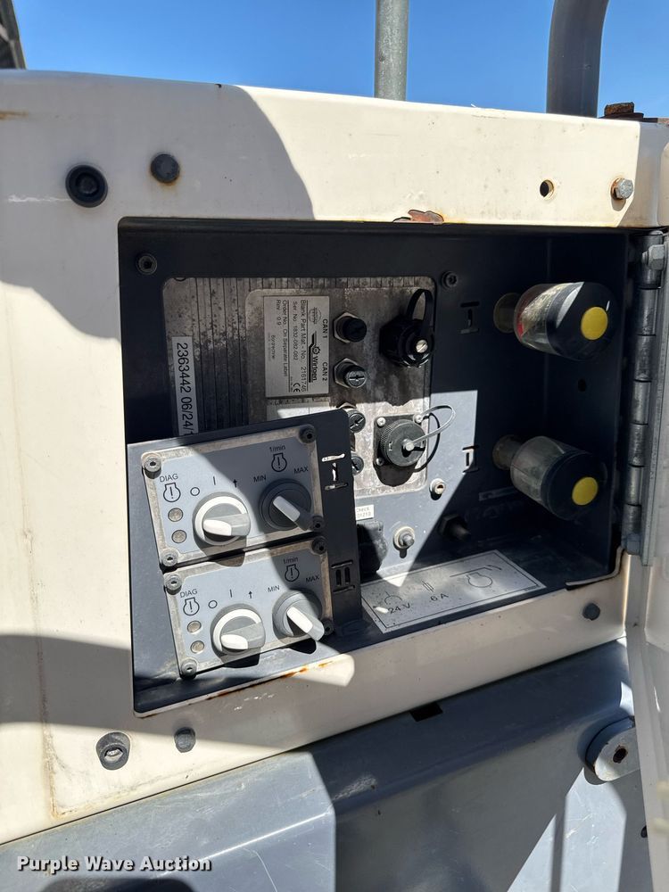 image for item DV2596 2011 Wirtgen W250 milling machine