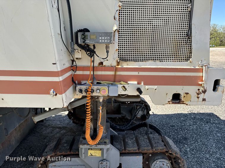 image for item DV2597 1997 Wirtgen 2000DC milling machine