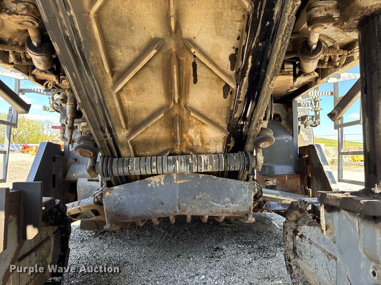 image for item DV2597 1997 Wirtgen 2000DC milling machine