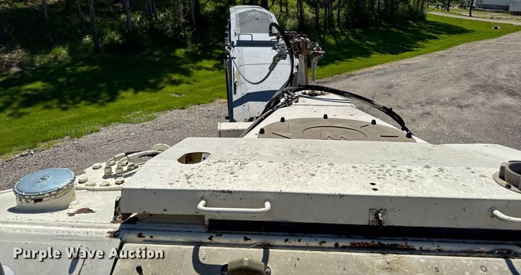 image for item DV2597 1997 Wirtgen 2000DC milling machine