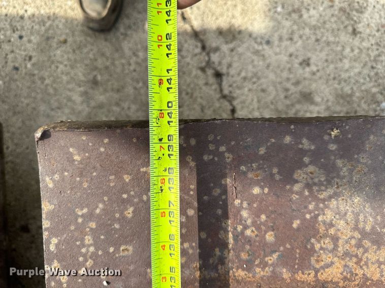 image for item DV2598 (7) I-beams