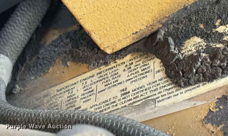 image for item DV2612 2004 Peterbilt 330 utility / service truck