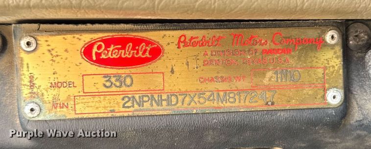 image for item DV2612 2004 Peterbilt 330 utility / service truck