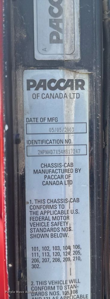 image for item DV2612 2004 Peterbilt 330 utility / service truck