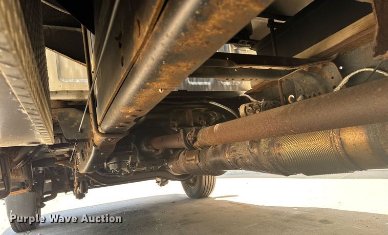 image for item DV2617 2012 Ford F550 Super Duty XL flatbed truck