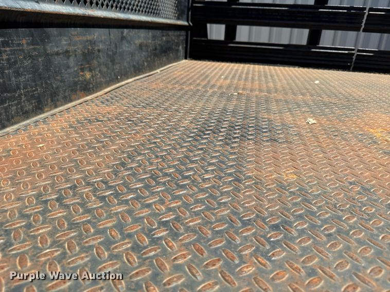 image for item DV2617 2012 Ford F550 Super Duty XL flatbed truck