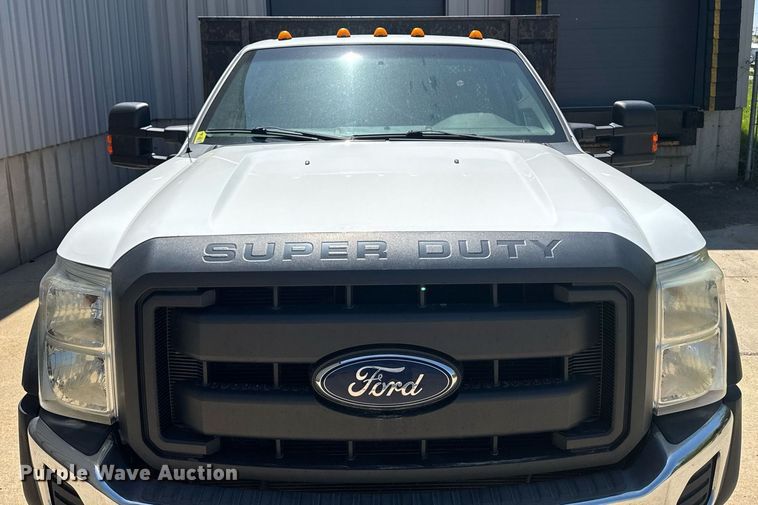image for item DV2617 2012 Ford F550 Super Duty XL flatbed truck