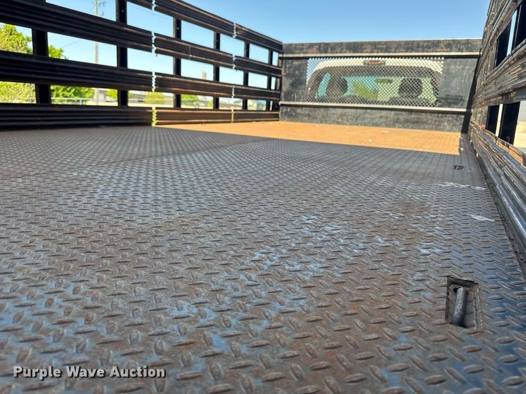 image for item DV2617 2012 Ford F550 Super Duty XL flatbed truck