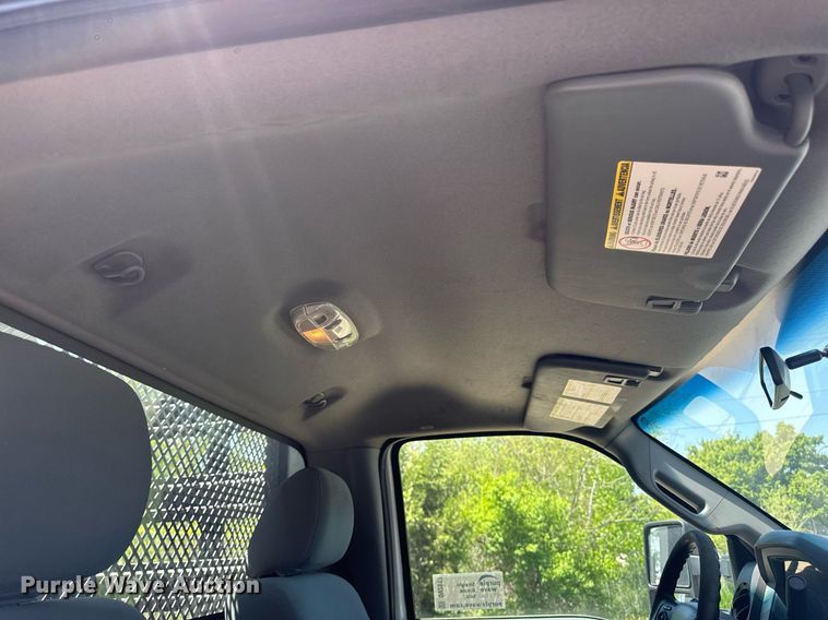 image for item DV2617 2012 Ford F550 Super Duty XL flatbed truck