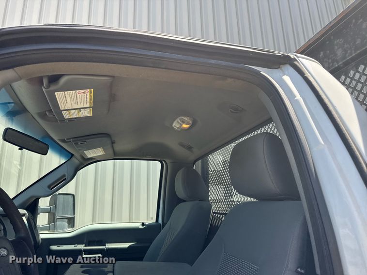 image for item DV2617 2012 Ford F550 Super Duty XL flatbed truck