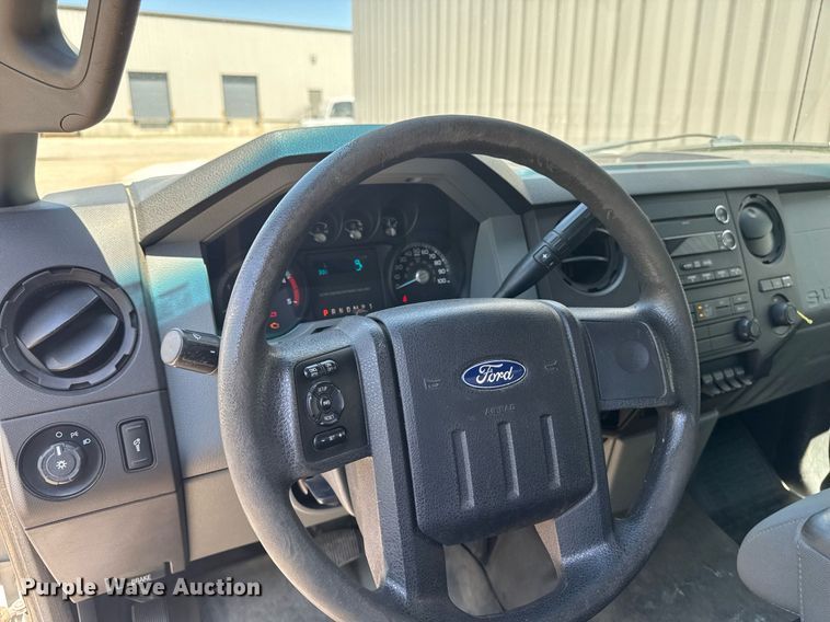 image for item DV2617 2012 Ford F550 Super Duty XL flatbed truck