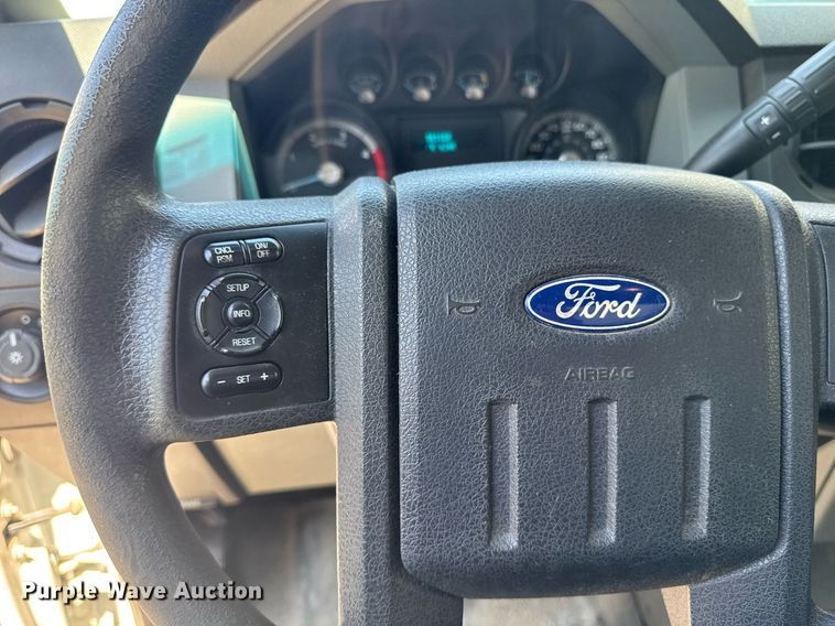 image for item DV2617 2012 Ford F550 Super Duty XL flatbed truck