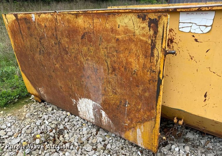 image for item DV4000 Wastequip roll-off container