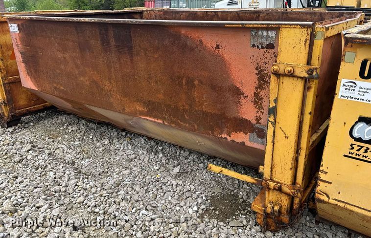 image for item DV4002 Wastequip roll-off container