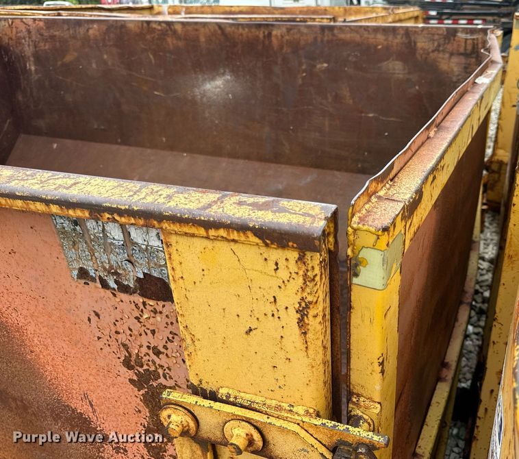 image for item DV4002 Wastequip roll-off container