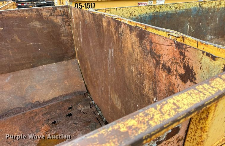 image for item DV4002 Wastequip roll-off container