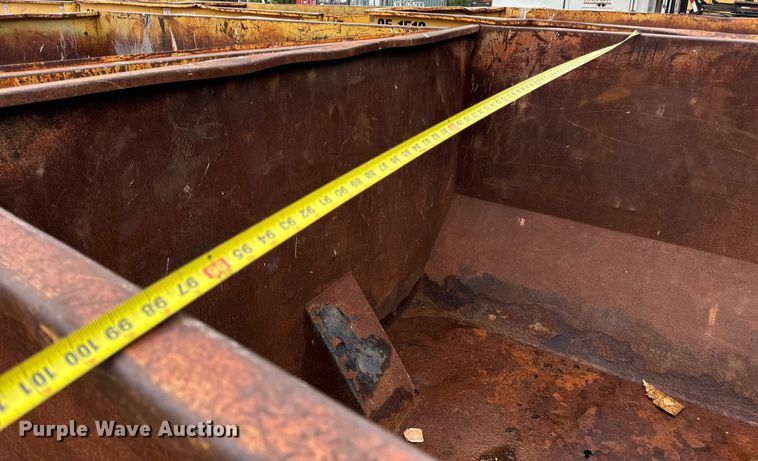 image for item DV4002 Wastequip roll-off container