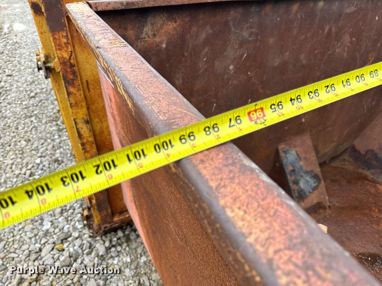 image for item DV4002 Wastequip roll-off container