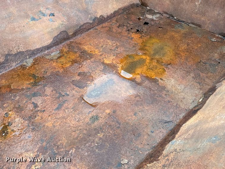 image for item DV4002 Wastequip roll-off container